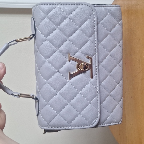 Purplish Gray Quilted Bag - Picture 5 of 6